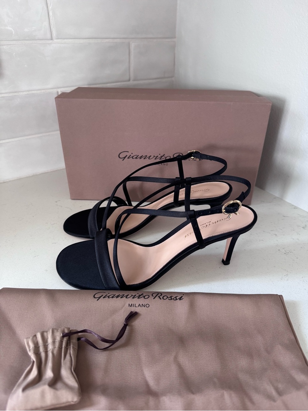 Gianvito Rossi Black Larissa 70 Heels NIB - Picture 4 of 8